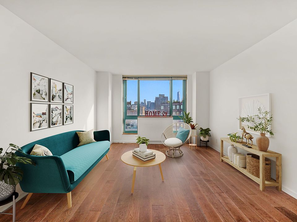 1st image of 1 Irving Pl APT U20d