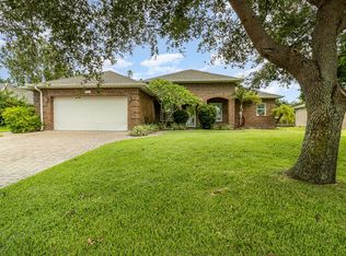 113 Palm Cir, Palm Shores, FL 32940