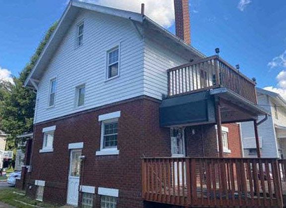 3rd image of 1428 Piper Ct NW