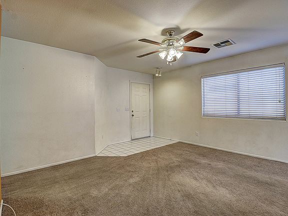 3rd image of 2805 W Muriel Dr