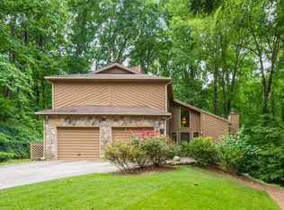 1823 Bromley Way NE, Roswell, GA 30075