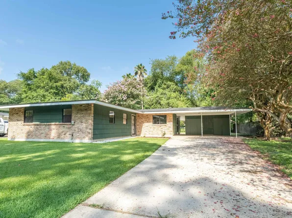 3702 Forest Dr, Baton Rouge, LA 70809