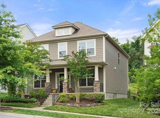 15515 Laverack Ln, Davidson, NC 28036