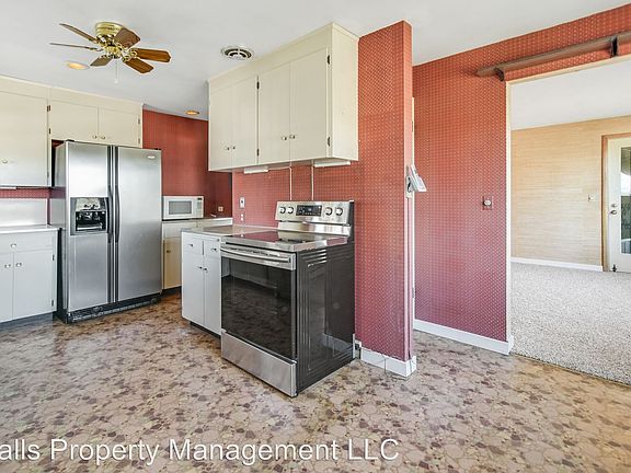 2nd image of 2601 14th Ave W #2601