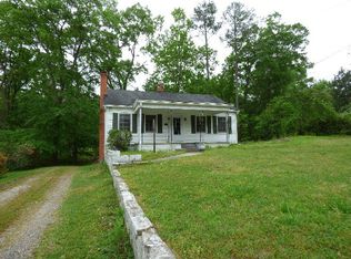 475 Jeter St, Edgefield, SC 29824