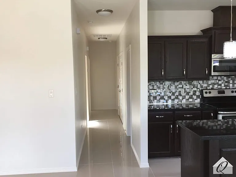 1717 W Smith Dr #4 — Photo 6