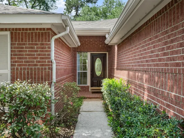 15 Gold Leaf Pl, Conroe, TX 77384