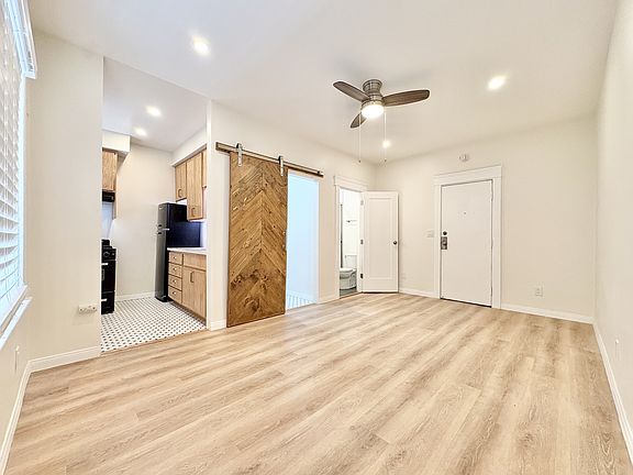 4th image of 40 Alamitos Ave #11589942