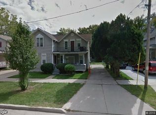 615 W 3rd St, Appleton, WI 54911