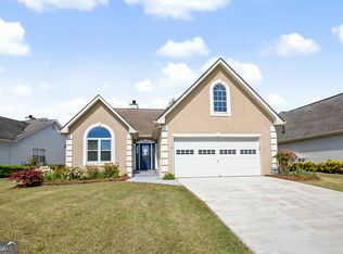 255 Fairway Ct, Newnan, GA