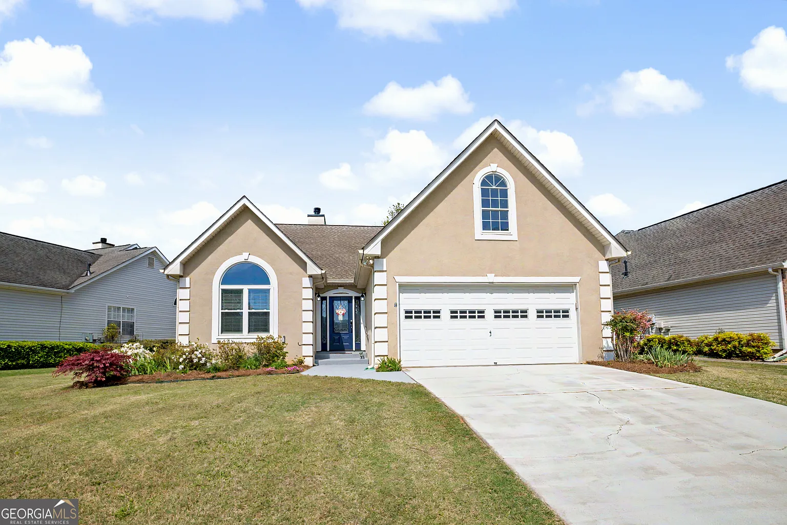 255 Fairway Ct photo 1