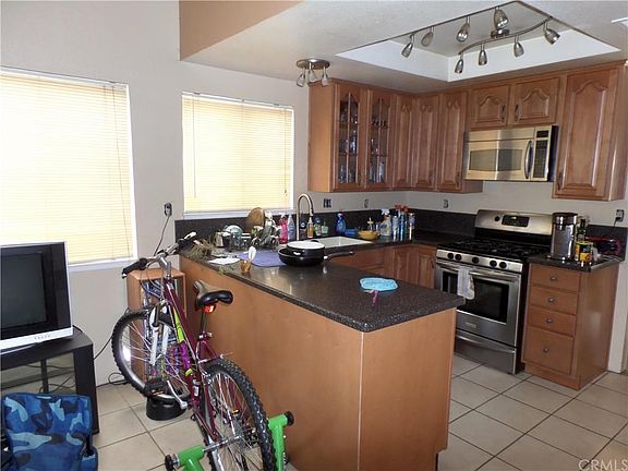 3rd image of 15446 Morongo Ct