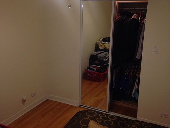 5th image of 2549 N Laramie Ave APT 3W