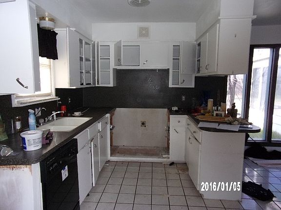 5th image of 1102 NW 65th St