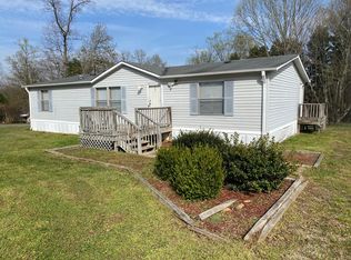 132 Kinder Ln, Mocksville, NC 27028