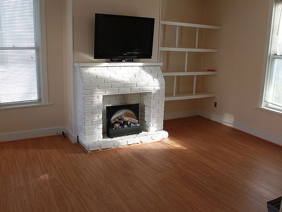 3rd image of 234 Painter St