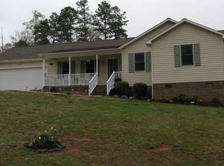 6635 Forest Creek Dr, Denver, NC 28037