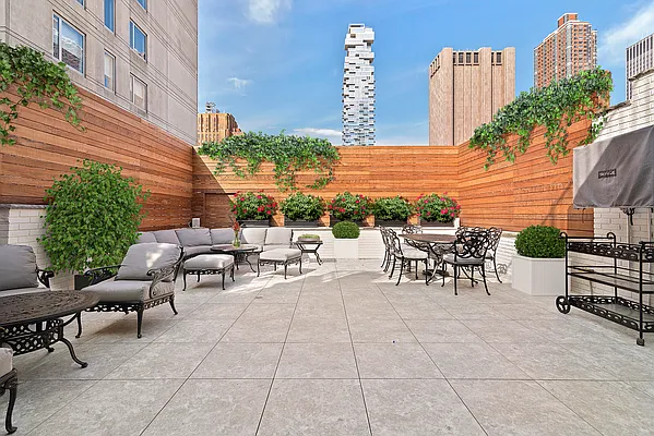 Rented by Compass | media 17