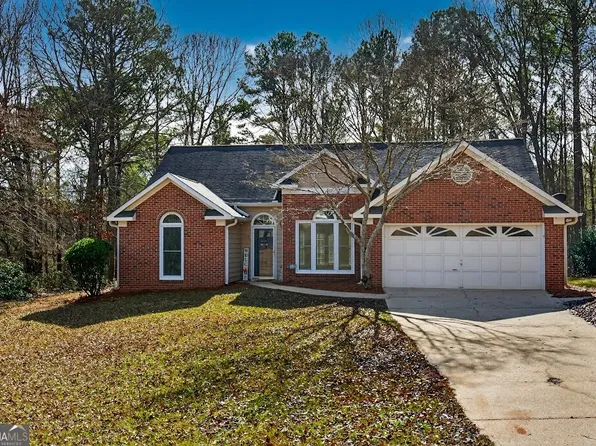 104 Bridlewood Dr, Lagrange, GA 30240