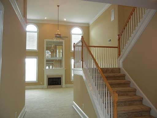 4th image of 8009 Revere Dr