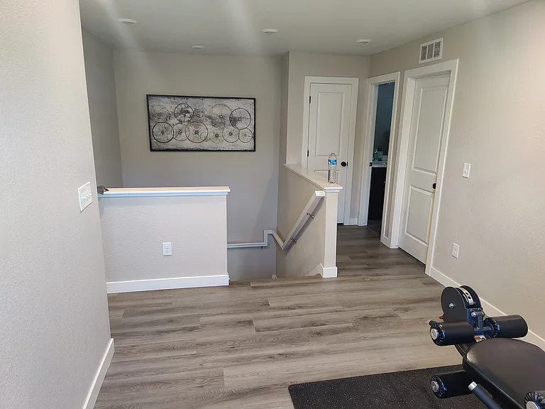 201 W Jamison Ct — Photo 28