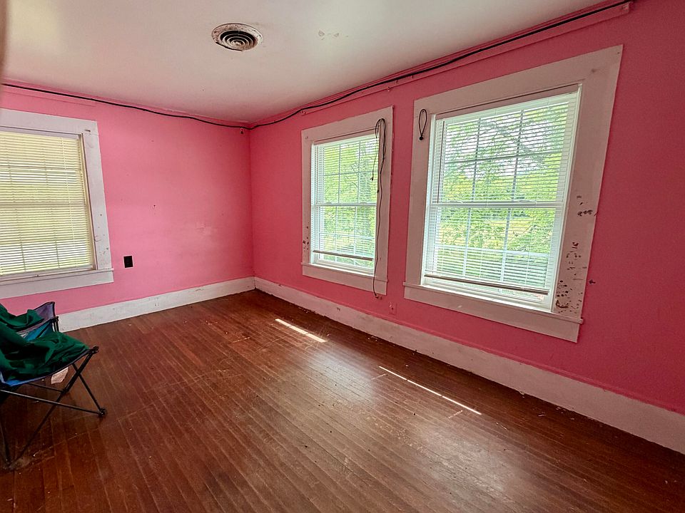 22nd image of 1650 E Highway 25 #70