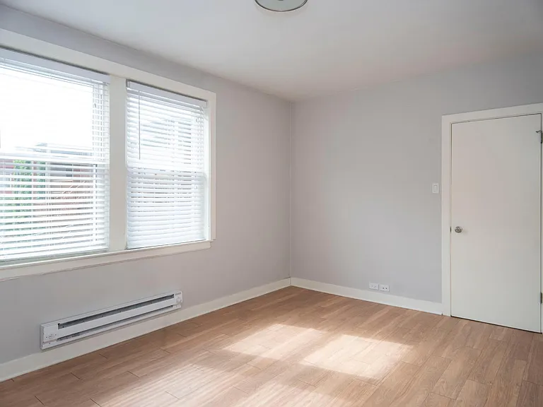 511 W Belmont Ave #70 — Photo 6
