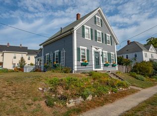25 Congress St, Amesbury, MA 01913