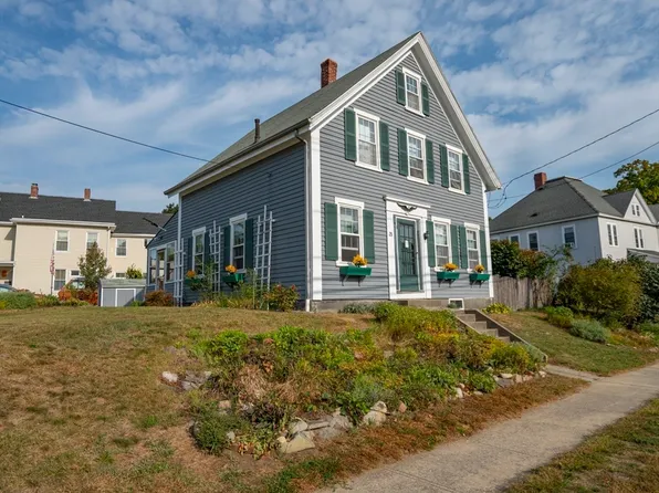 25 Congress St, Amesbury, MA 01913