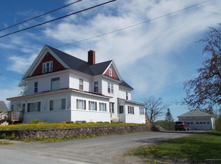 49 Fort Hill St, Fort Fairfield, ME 04742