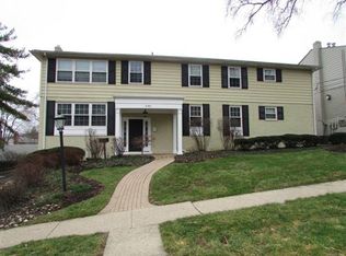 3745 Ashworth Dr, Cincinnati, OH 45208
