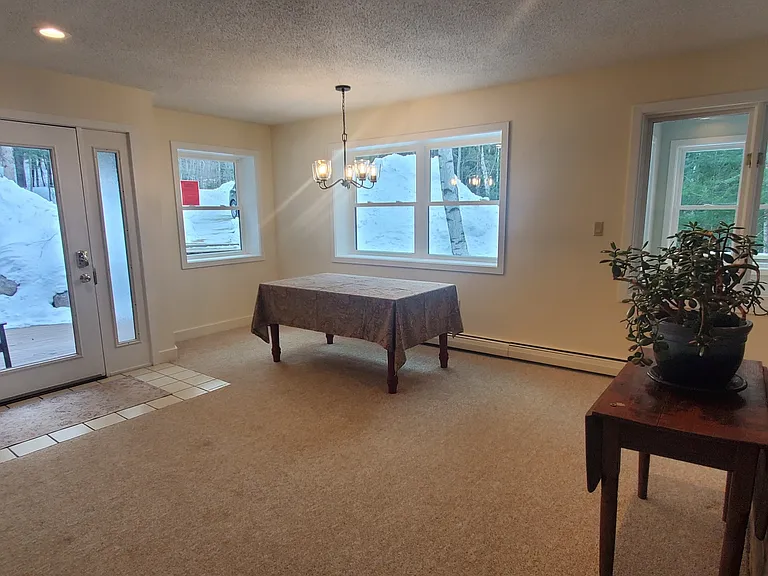 24 Bear Ln — Photo 2
