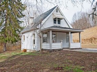 725 Park Quarry Rd, Freedom, PA 15042