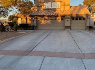 2625 White Pine Cir, Henderson, NV 89074