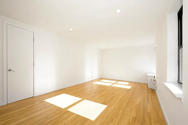 Rented by Buchbinder & Warren | media 5