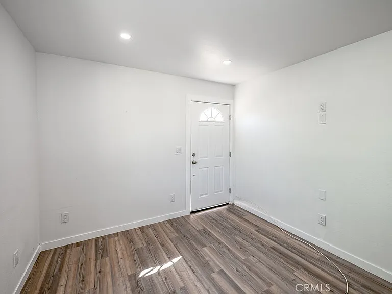 1069 Erringer Rd #1 — Photo 3