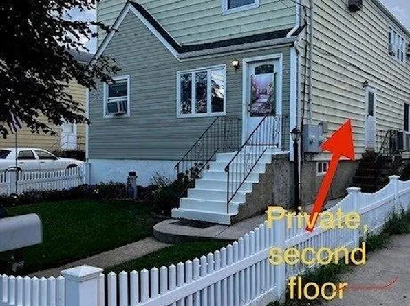 89 4th Avenue, East Rockaway, NY 11518