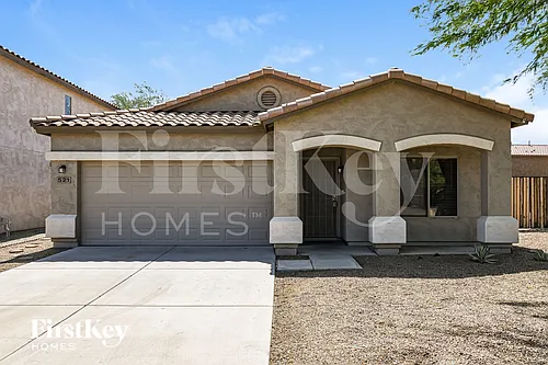 521 E Red Rock Trl Photo 1