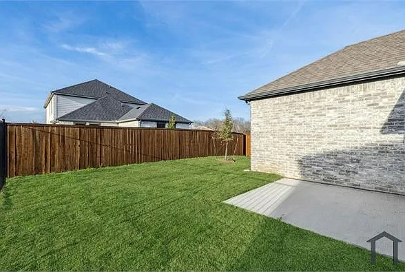 876 Sunflower Rd — Photo 4