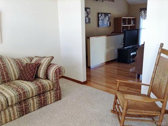 5th image of 3972 Triple Crown Dr