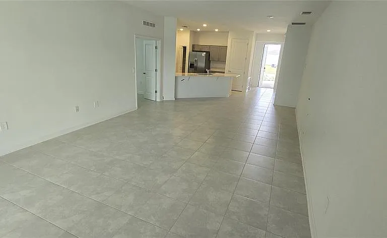 1433 Deepwater Cir #A — Photo 6