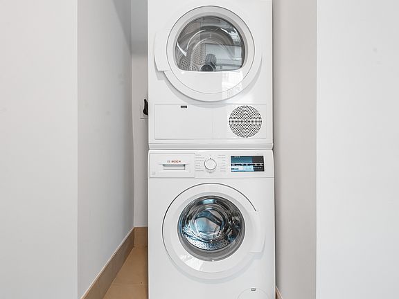 5th image of 181 Front St APT 10A