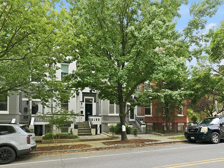 2128 1st St NW #2 — Photo 21