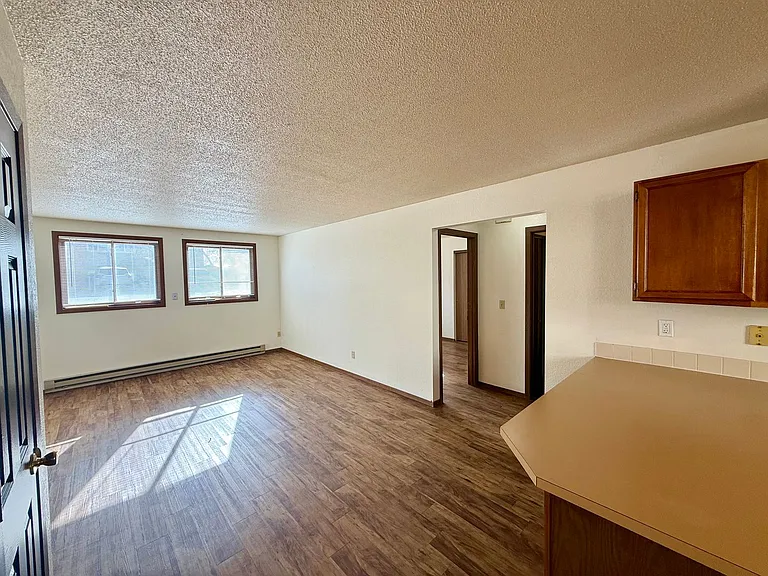4914-4920 Basswood Dr — Photo 11