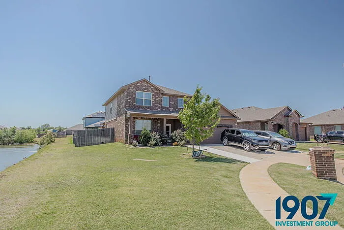 2501 Caden Ct — Photo 3