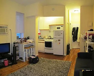 Rented by Siderow Residential Group