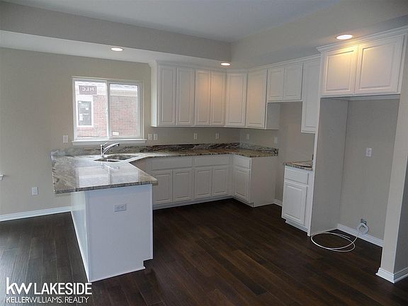 5th image of 49400 Chapel Hill Dr Unit 62