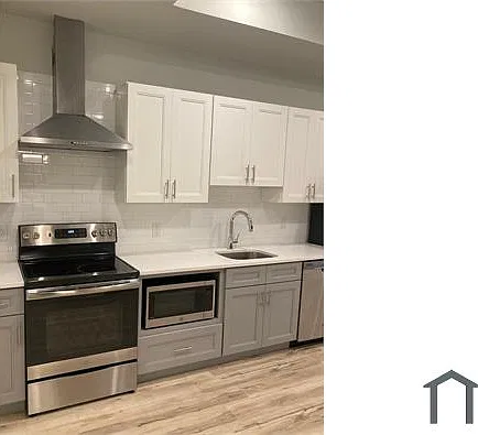 2440 Kensington Ave — Photo 3