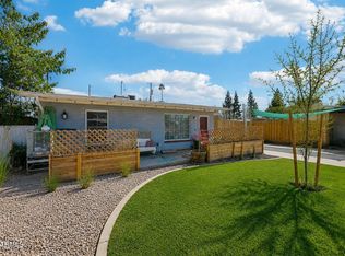 318 S Terry Cir, Tempe, AZ 85281