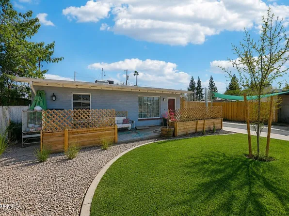 318 S TERRY Circle, Tempe, AZ 85281